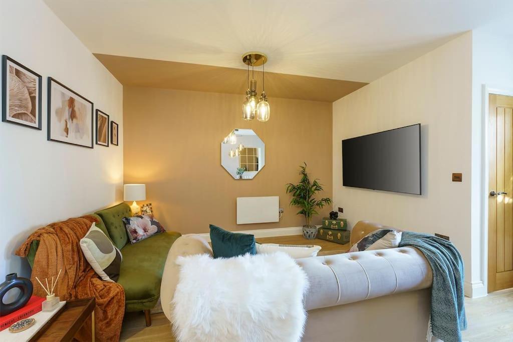 Bressingham - 2 Bedroom Luxury Apartment By Mint Stays Бристол Екстериор снимка